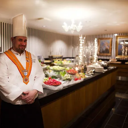 Hotel Solo Sokos Lahden Seurahuone 4*