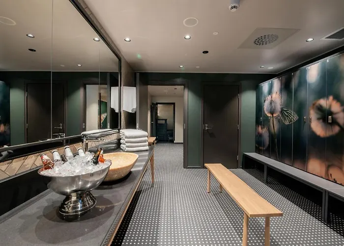 Solo Sokos Lahden Seurahuone 4* 라티