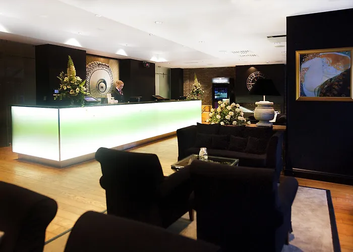 Solo Sokos Lahden Seurahuone 4* 라티